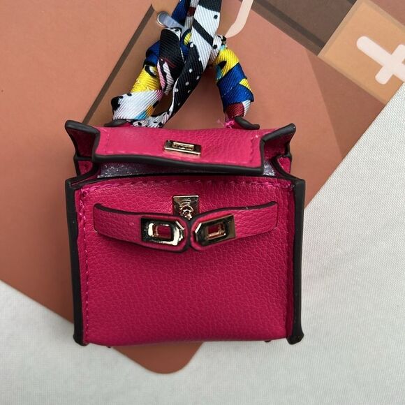 Enchanté Pink Bag Charm - Picture 8 of 14